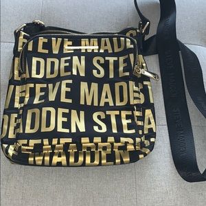 Steve Madden purse